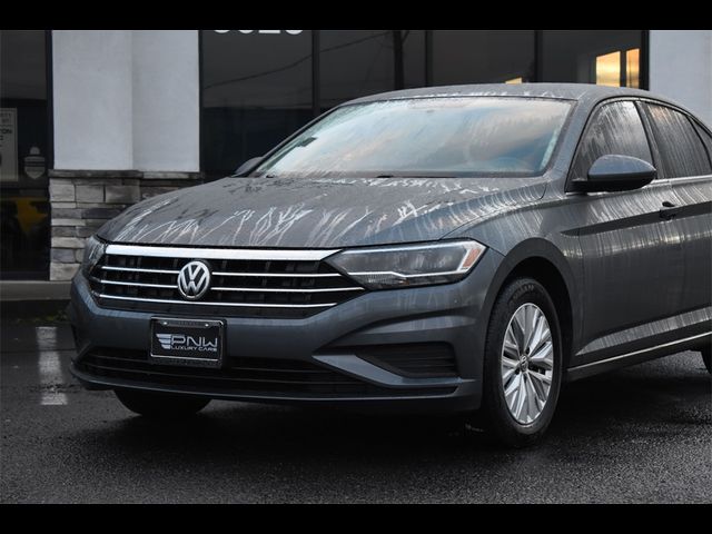 2019 Volkswagen Jetta R-Line