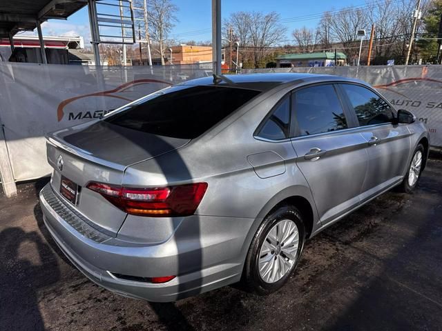 2019 Volkswagen Jetta SE