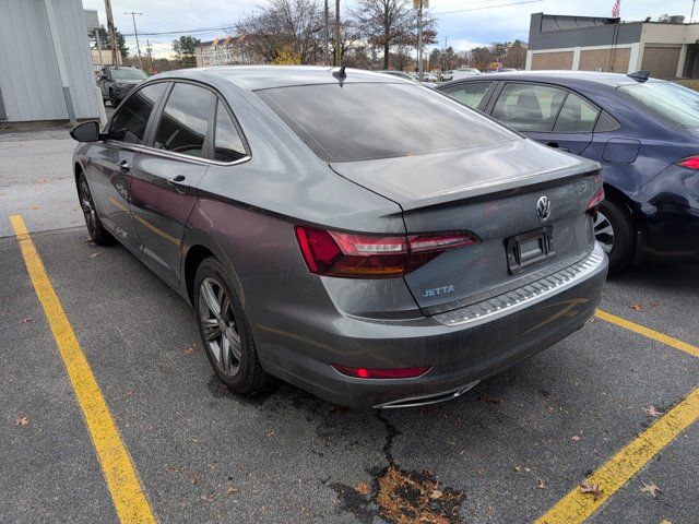 2019 Volkswagen Jetta R-Line