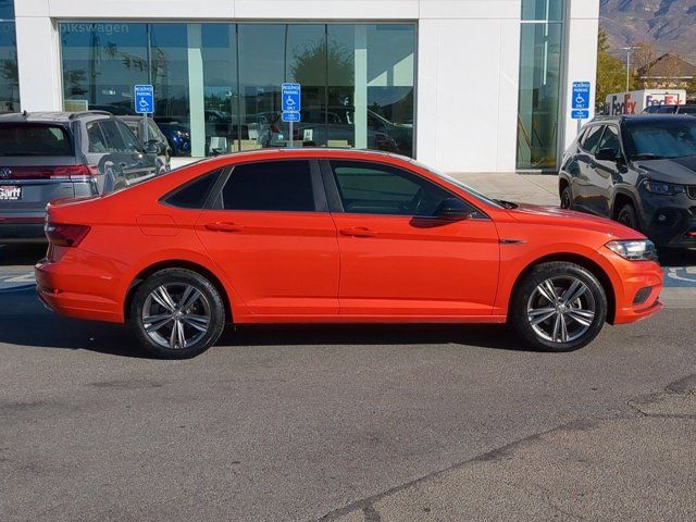 2019 Volkswagen Jetta R-Line