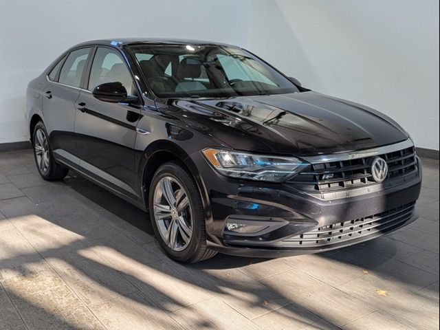 2019 Volkswagen Jetta R-Line