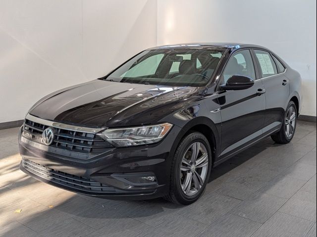 2019 Volkswagen Jetta R-Line