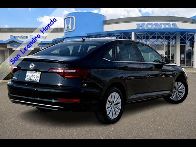 2019 Volkswagen Jetta R-Line