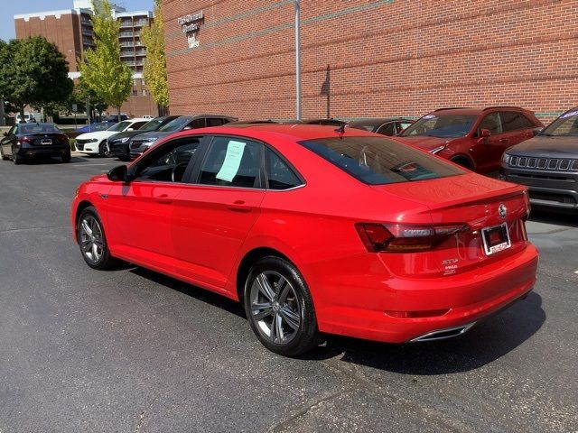 2019 Volkswagen Jetta R-Line