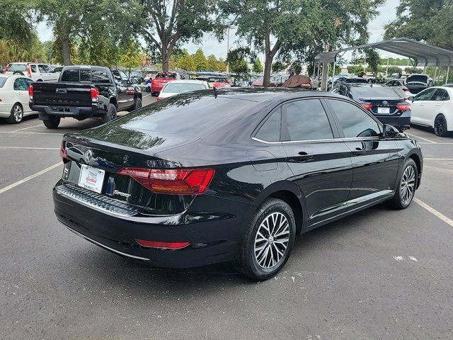 2019 Volkswagen Jetta R-Line