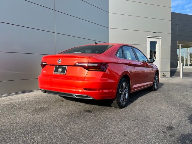 2019 Volkswagen Jetta R-Line