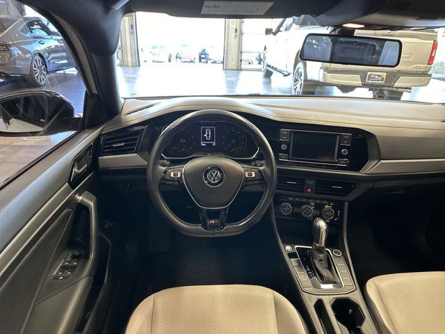 2019 Volkswagen Jetta R-Line