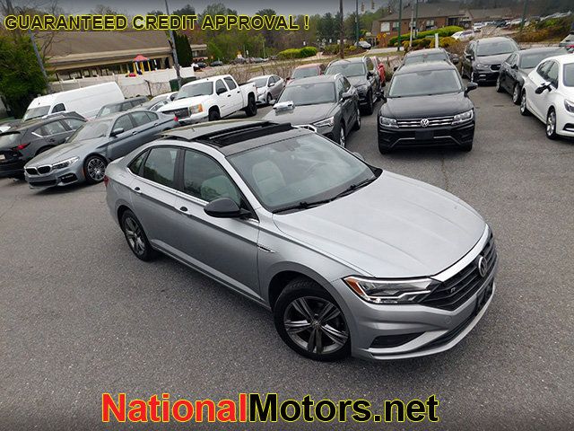 2019 Volkswagen Jetta R-Line