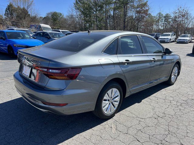 2019 Volkswagen Jetta R-Line