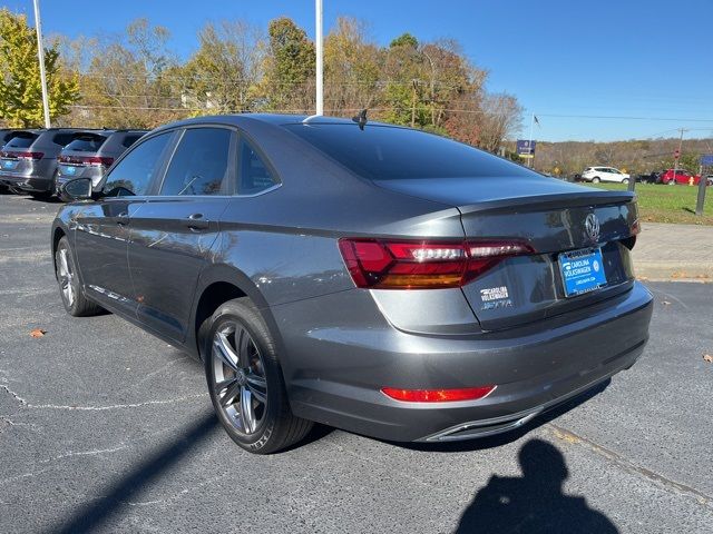 2019 Volkswagen Jetta R-Line