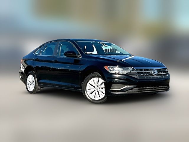 2019 Volkswagen Jetta R-Line