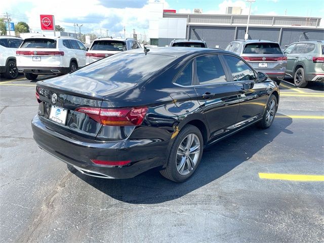 2019 Volkswagen Jetta R-Line