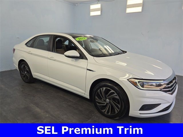 2019 Volkswagen Jetta SEL Premium