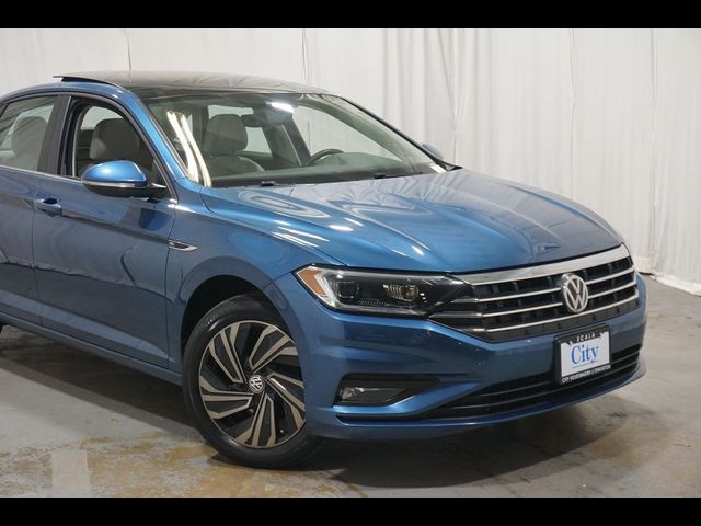 2019 Volkswagen Jetta SEL Premium