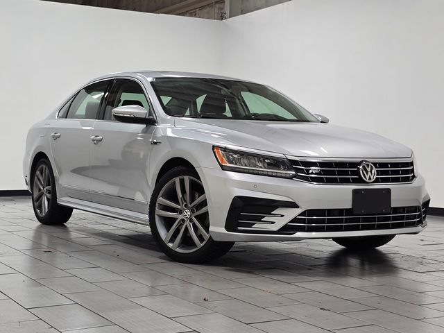 2019 Volkswagen Passat 2.0T SE R-Line