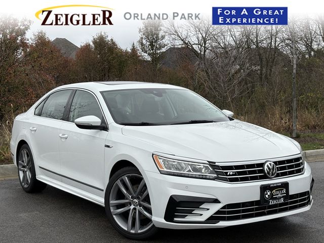 2019 Volkswagen Passat 2.0T SE R-Line