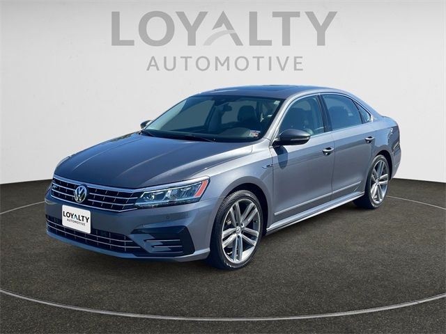 2019 Volkswagen Passat 2.0T SE R-Line