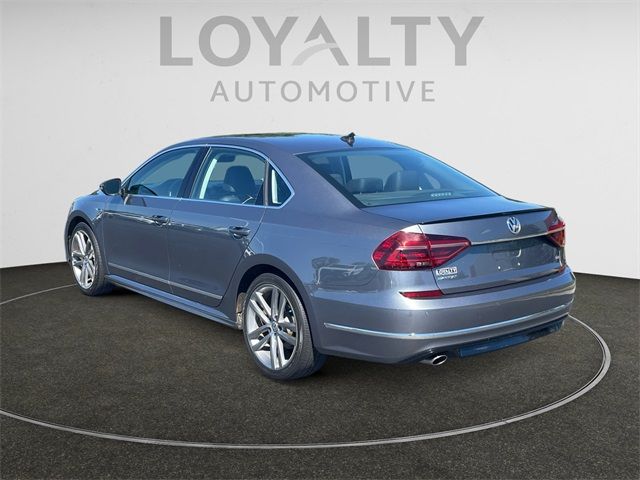 2019 Volkswagen Passat 2.0T SE R-Line