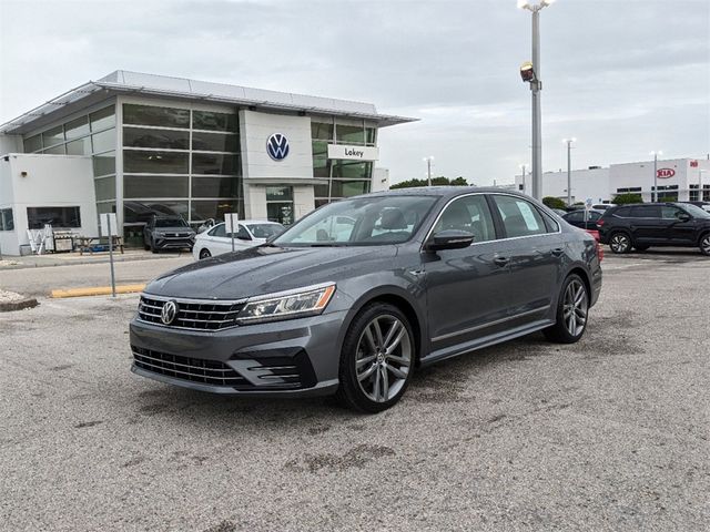 2019 Volkswagen Passat 2.0T SE R-Line