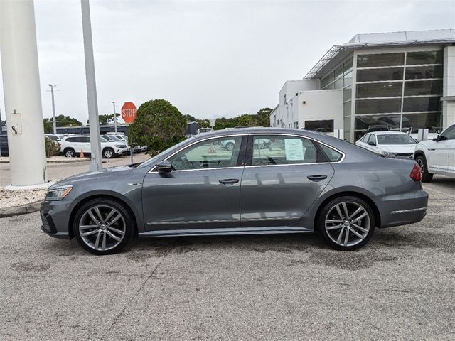 2019 Volkswagen Passat 2.0T SE R-Line