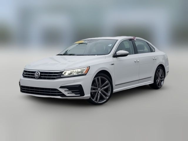 2019 Volkswagen Passat 2.0T SE R-Line