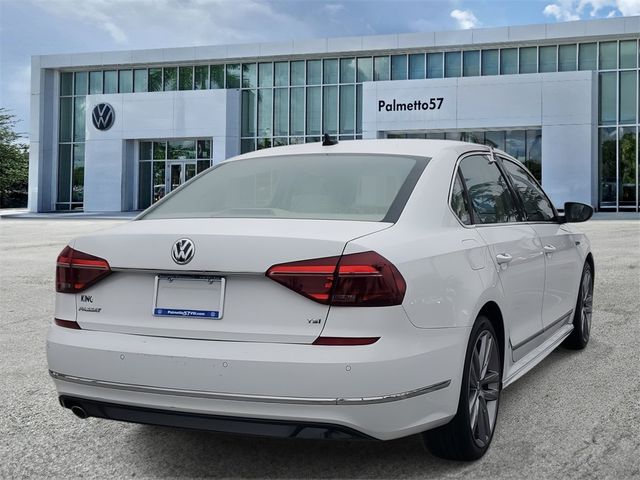 2019 Volkswagen Passat 2.0T SE R-Line