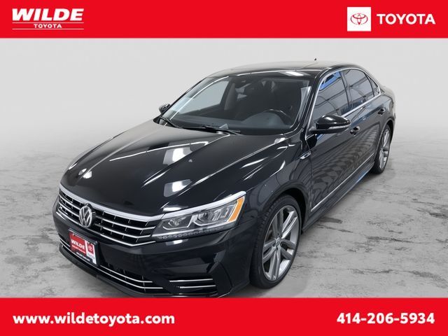 2019 Volkswagen Passat 2.0T SE R-Line