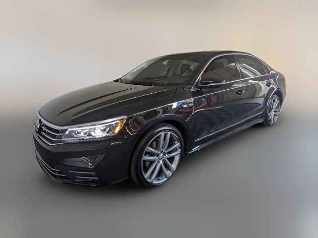 2019 Volkswagen Passat 2.0T SE R-Line