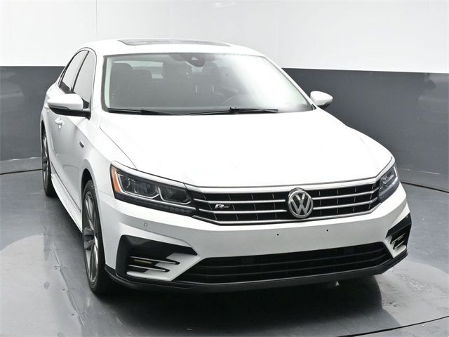 2019 Volkswagen Passat 2.0T SE R-Line