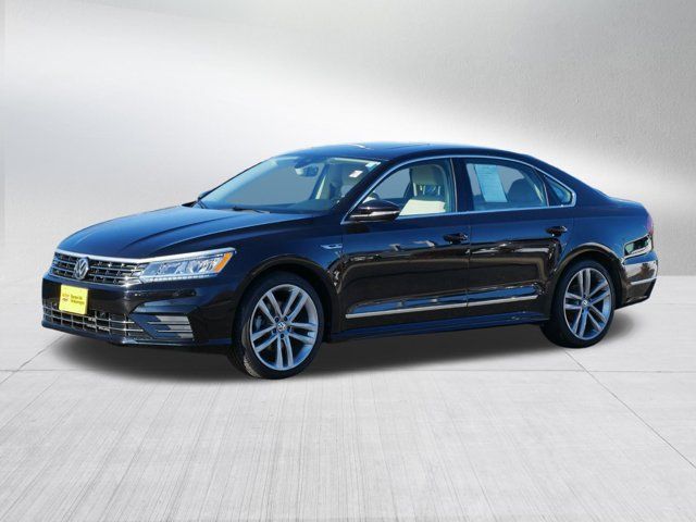 2019 Volkswagen Passat 2.0T SE R-Line