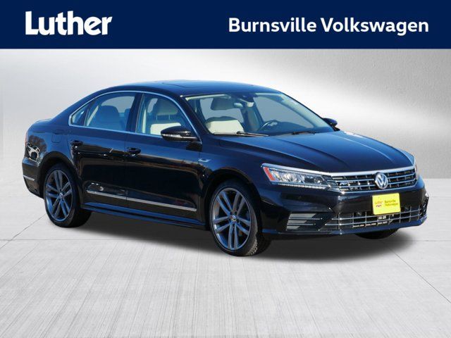 2019 Volkswagen Passat 2.0T SE R-Line