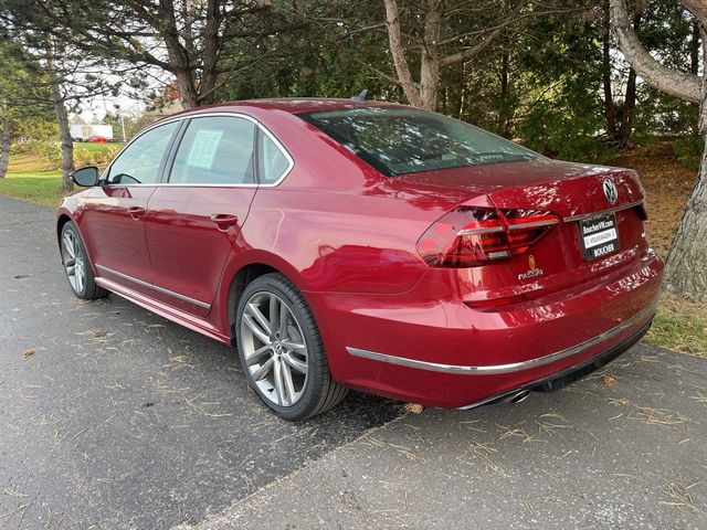 2019 Volkswagen Passat 2.0T SE R-Line