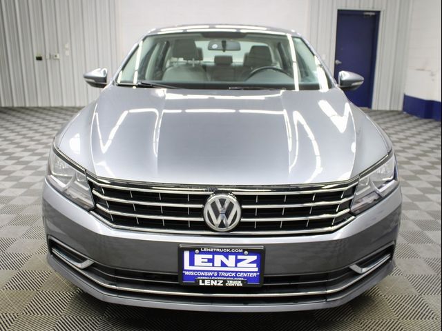 2019 Volkswagen Passat 2.0T Wolfsburg Edition