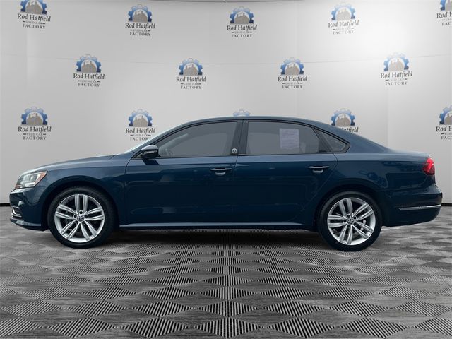 2019 Volkswagen Passat 2.0T Wolfsburg Edition