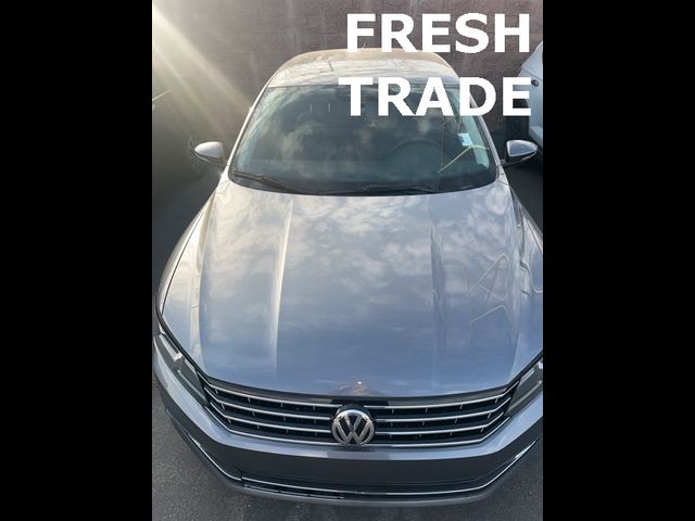 2019 Volkswagen Passat 2.0T Wolfsburg Edition