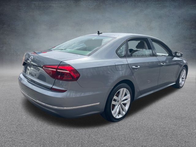 2019 Volkswagen Passat 2.0T Wolfsburg Edition