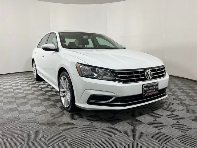 2019 Volkswagen Passat 2.0T Wolfsburg Edition