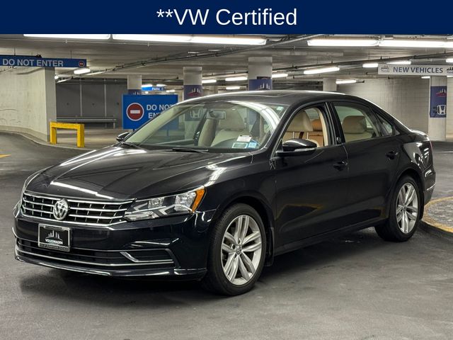 2019 Volkswagen Passat 2.0T Wolfsburg Edition