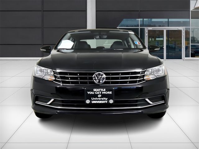 2019 Volkswagen Passat 2.0T Wolfsburg Edition