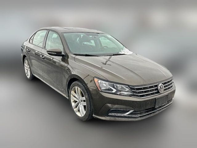 2019 Volkswagen Passat 2.0T Wolfsburg Edition