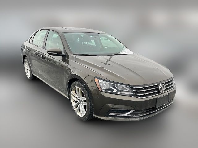 2019 Volkswagen Passat 2.0T Wolfsburg Edition