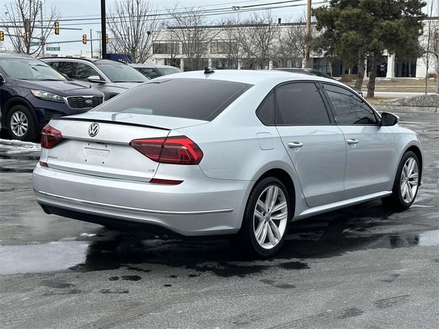 2019 Volkswagen Passat 2.0T Wolfsburg Edition