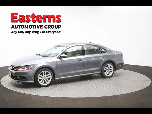 2019 Volkswagen Passat 2.0T Wolfsburg Edition