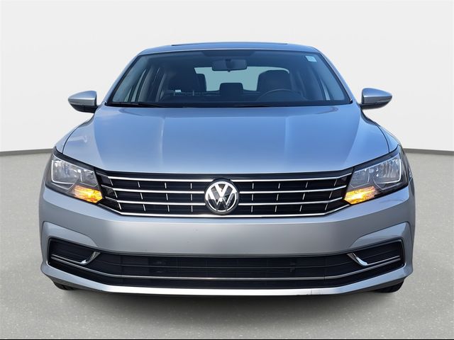 2019 Volkswagen Passat 2.0T Wolfsburg Edition