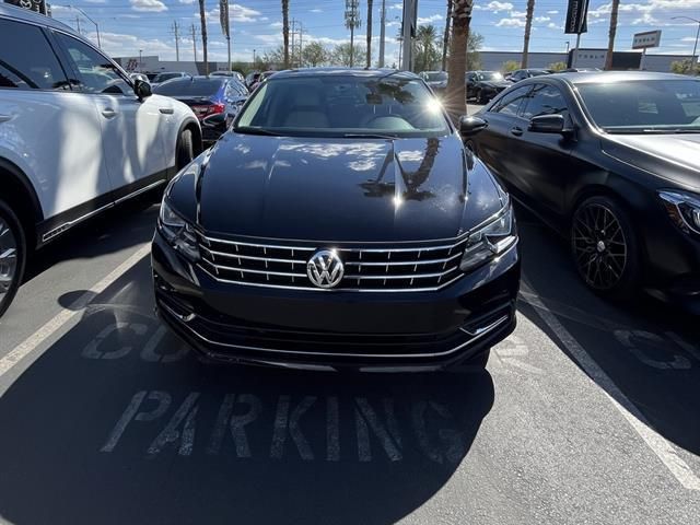 2019 Volkswagen Passat 2.0T Wolfsburg Edition