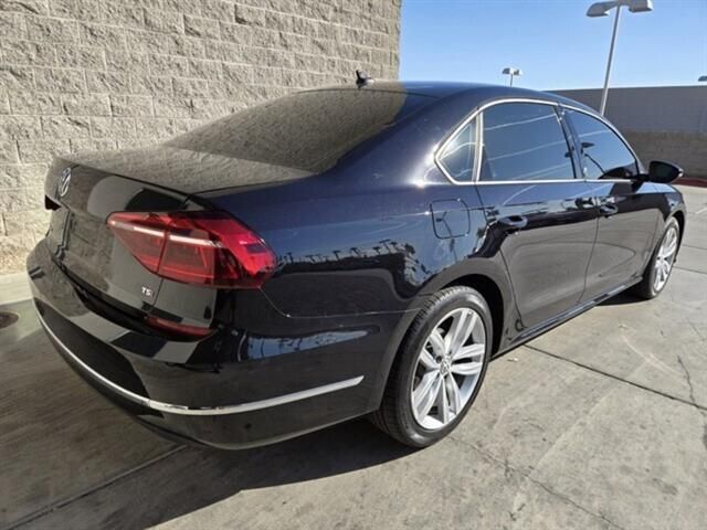 2019 Volkswagen Passat 2.0T Wolfsburg Edition