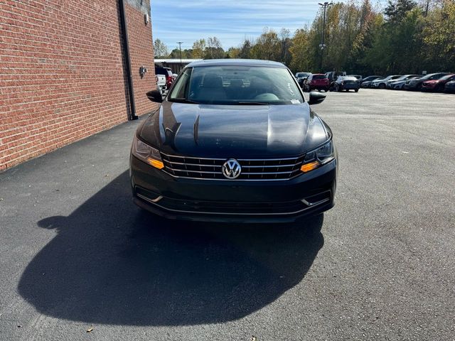 2019 Volkswagen Passat 2.0T Wolfsburg Edition