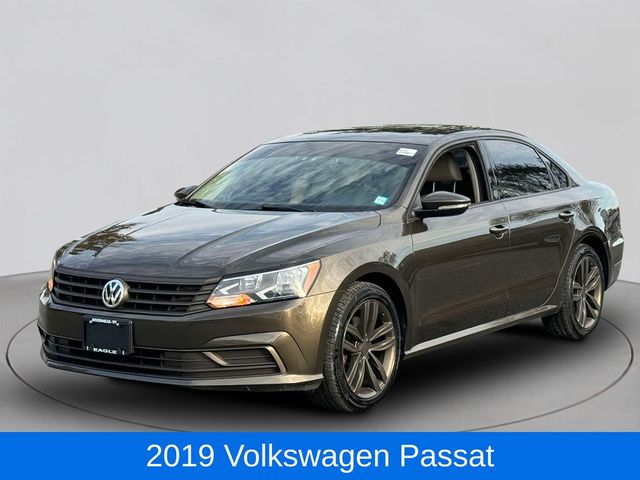 2019 Volkswagen Passat 2.0T Wolfsburg Edition