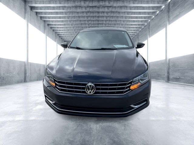 2019 Volkswagen Passat 2.0T Wolfsburg Edition