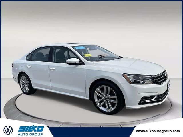 2019 Volkswagen Passat 2.0T Wolfsburg Edition